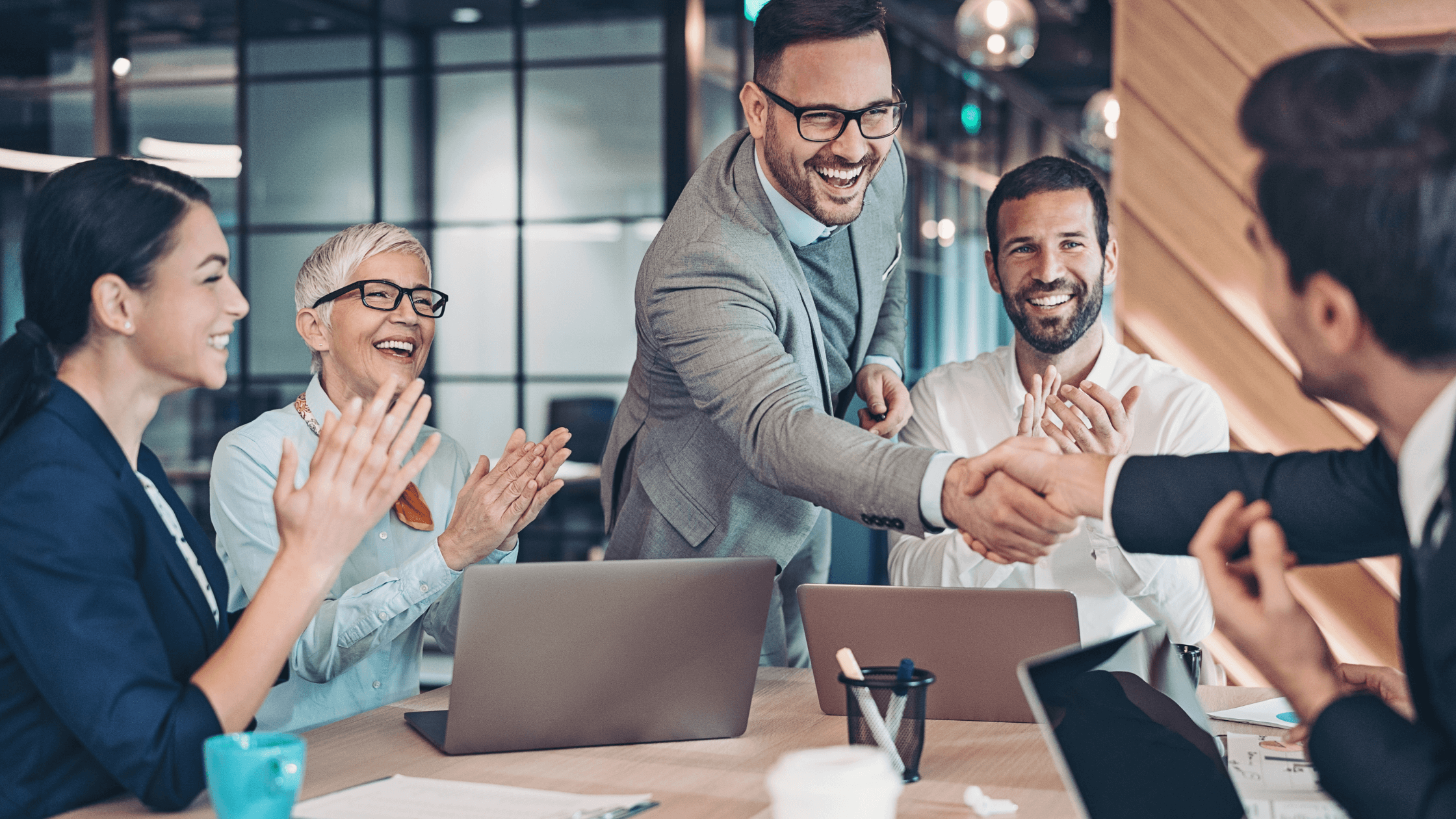 Why Smart Agencies Are Tapping External Partners for Innovation & Expertise 